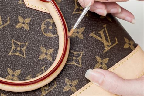 louis vuitton canvas care|louis vuitton canvas care instructions.